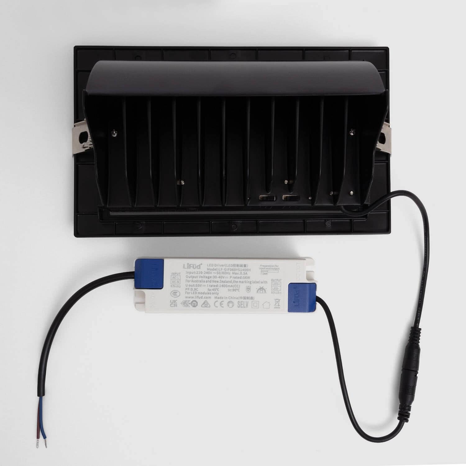 Downlight Orientable Rectangulaire LED SAMSUNG Noir LIFUD – Image 7