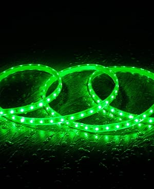 Ruban LED 220V SMD2835 60LED/m Vert IP65 Largeur 12mm Coupe tous les 100cm